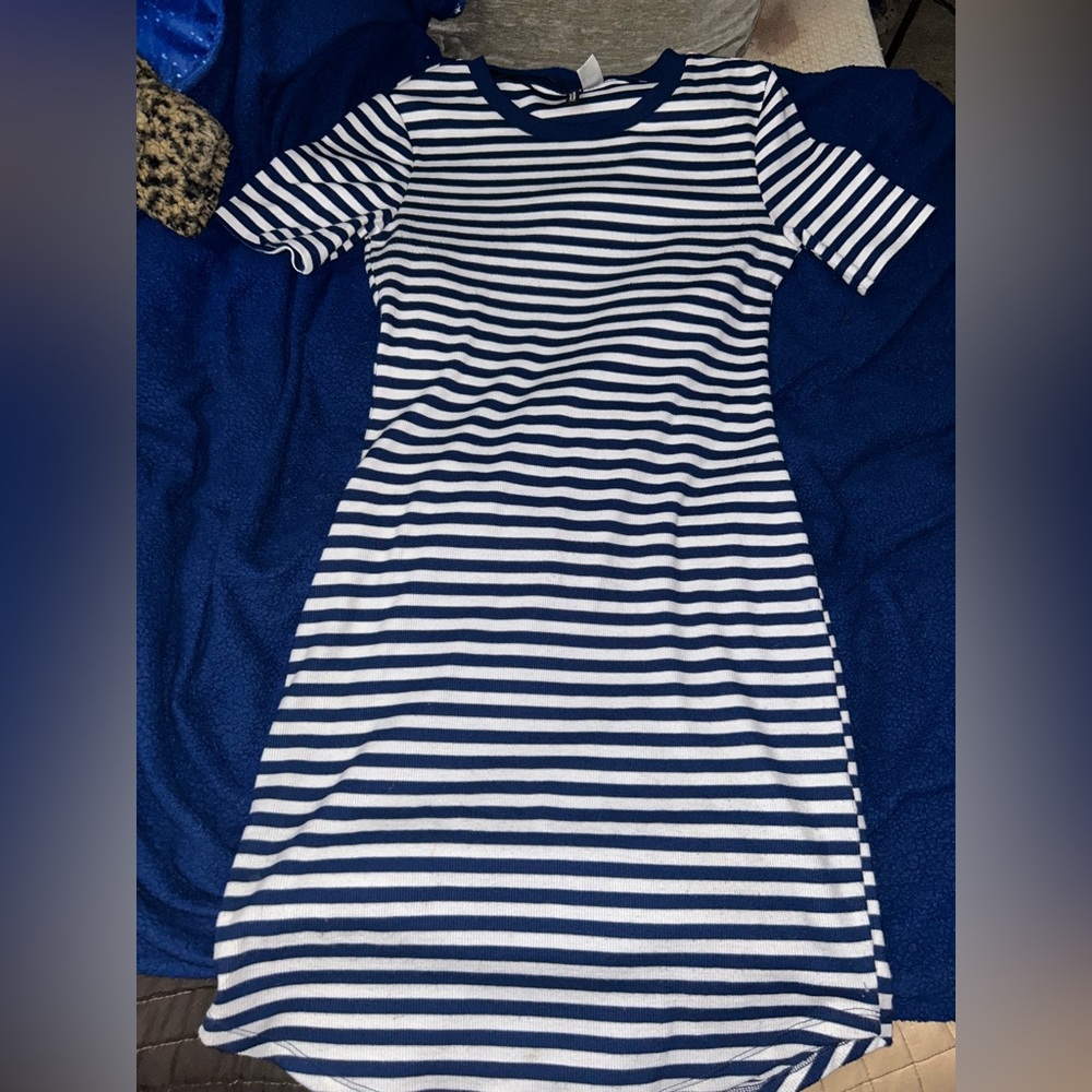 Blue & White Striped H&M T-Shirt Dress